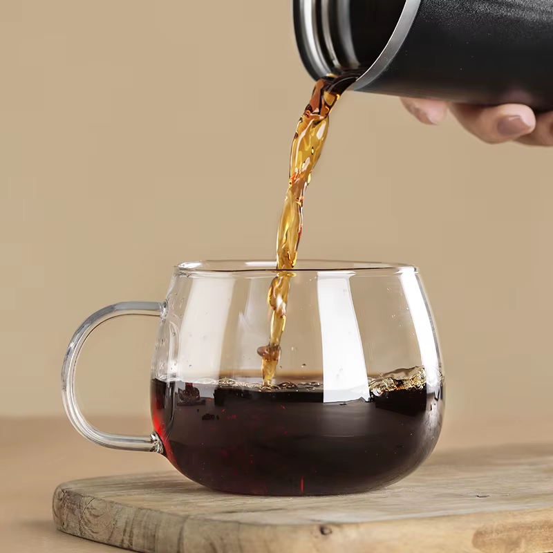 Conjunto Filtro e Caneca ou Copo Térmico em Aço Inox | Café e Chá com Casa Trezz